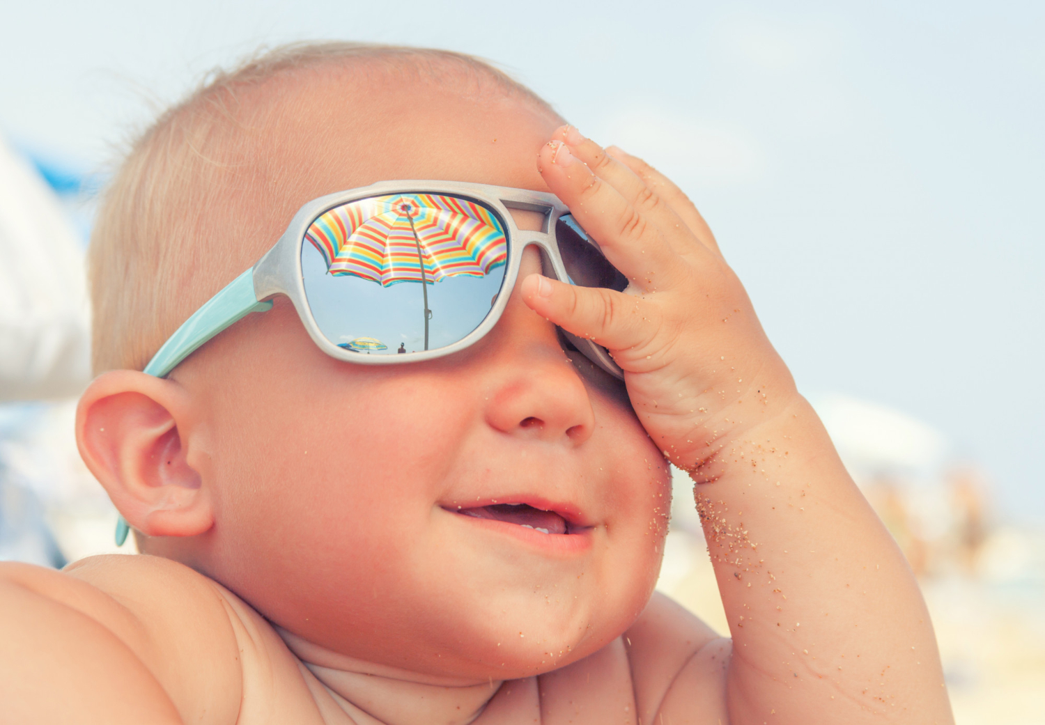 Od jakiego wieku dziecko powinno nosić okulary przeciwsłoneczne